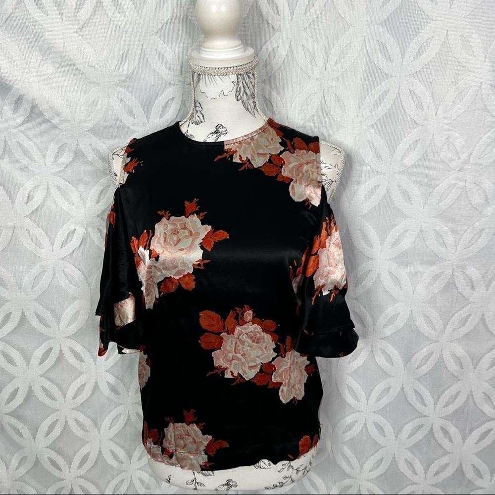 Ganni‎ Pation Satin Floral Cold Shoulder Ruffle Sleeve Blouse Black Pink Size 34 - Picture 8 of 11